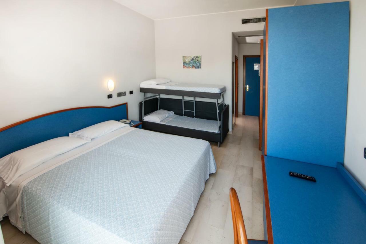 Hotel Torretta Каттолика Экстерьер фото